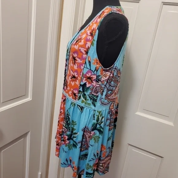Cupio Colorful Floral/Paisley Print Sleeveless Knit Top, Size XL, Boho - Picture 2 of 8